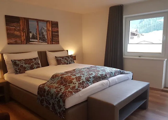 Hotel Alpenschlössl Garni