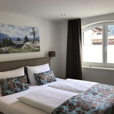 Hotel Garni Alpenschloessl Mayrhofen